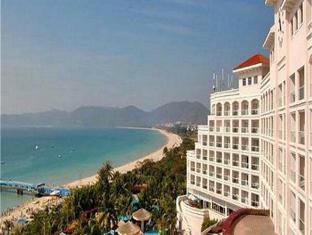Holiday Inn Yalong Bay Hotel.jpg