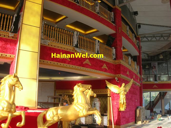Miss  World 2011 Venue-Beauty Crown Grand Theatre in Sanya,Hainan,China-Мисс Мира 2011 14.JPG